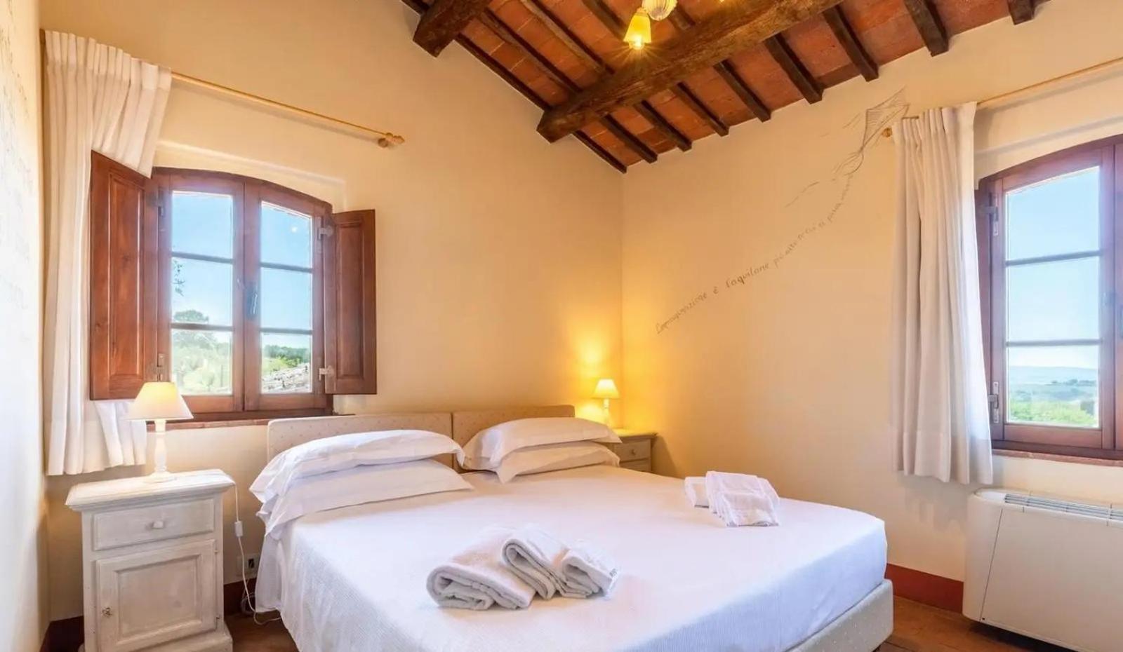 Agriturismo Le Torri Di Porsenna Petrignano Del Lago Exterior photo